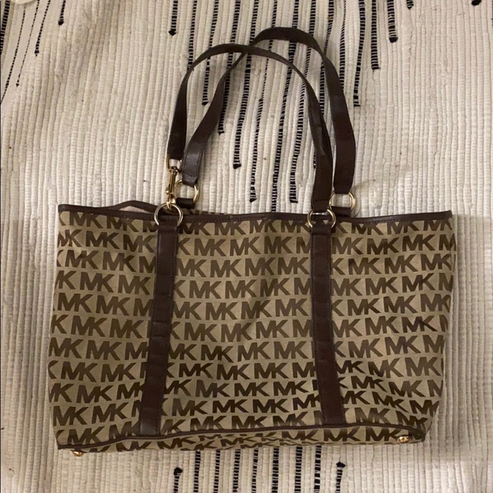 michael kors tote bag
